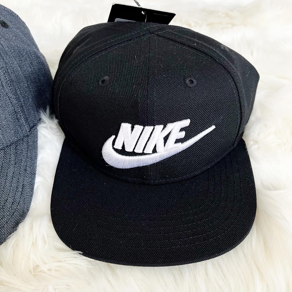 NIKE Hat Heritage 86 SnapBack Cap Dri Fit Classic 99 Cap NWT - Picture 2 of 5